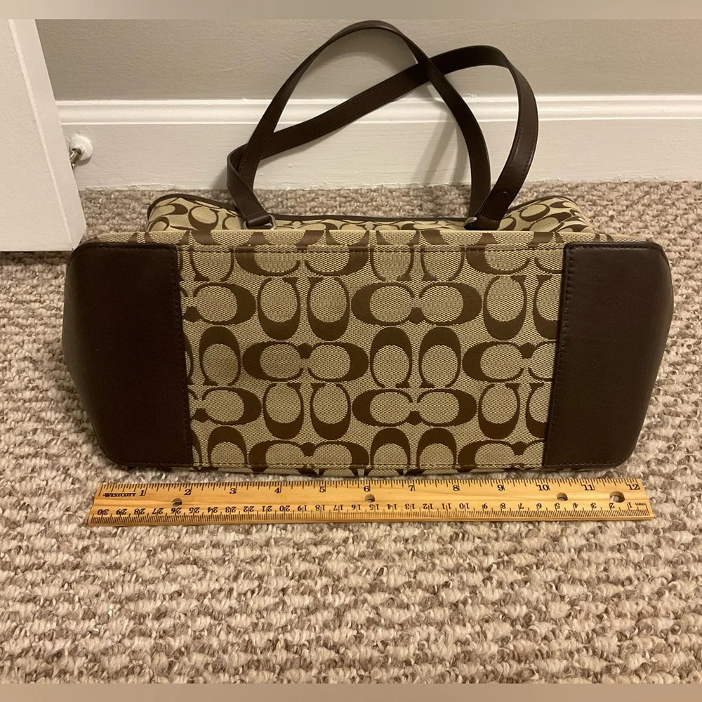 Coach vintage tote